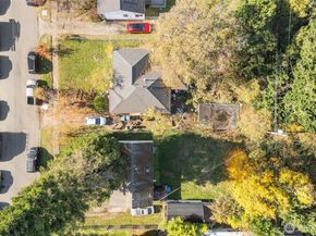 190 XX 10th  (Assemblage) Avenue NE, Shoreline WA 98155