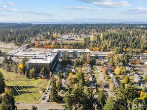 190 XX 10th  (Assemblage) Avenue NE, Shoreline WA 98155