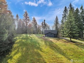 7916 S Lake Stevens Road, Lake Stevens WA 98258