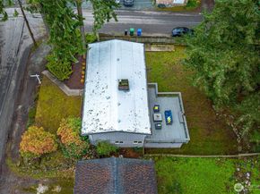 14805 Linden Avenue N, Shoreline WA 98133