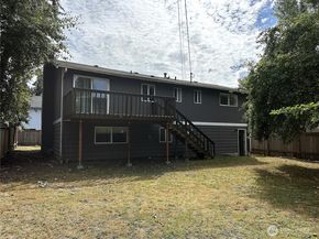 13051 37th Avenue NE, Seattle WA 98125