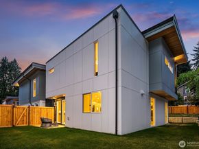 3978 162nd Place SE, Bellevue WA 98006