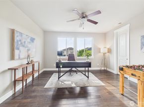 19608 82nd Place NE, Kenmore WA 98028