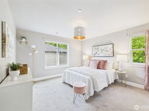 19608 82nd Place NE, Kenmore WA 98028