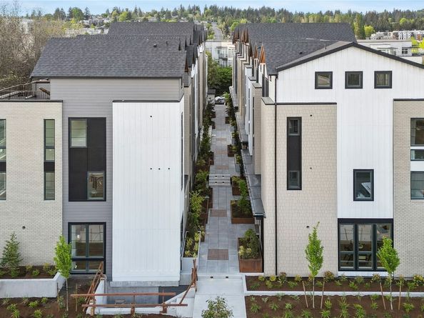 116 D 2nd Street S, Kirkland WA 98033