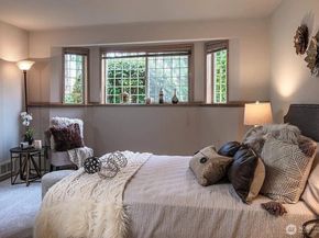 200 99th Avenue NE 16, Bellevue WA 98004