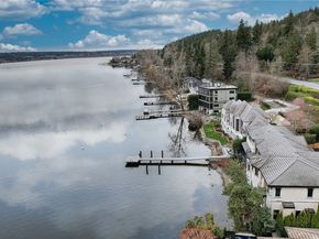 2837 E Lake Sammamish Parkway NE, Sammamish WA 98074