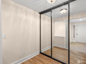 1417 Queen Anne Avenue N 313, Seattle WA 98109