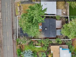 10219 15th Avenue NE, Seattle WA 98125