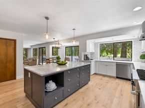 21845 NE 30th Place, Sammamish WA 98074