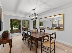 21845 NE 30th Place, Sammamish WA 98074