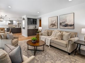 21845 NE 30th Place, Sammamish WA 98074
