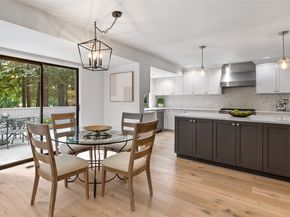 21845 NE 30th Place, Sammamish WA 98074