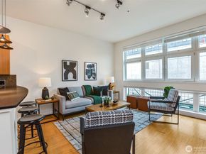 17 W Mercer Street 218, Seattle WA 98119
