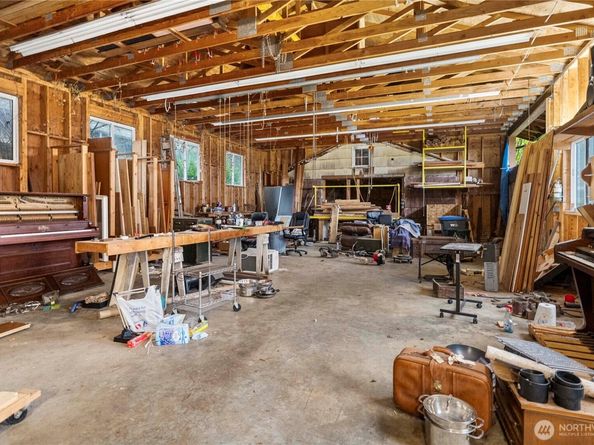 2608 Stevens Drive, Bremerton WA 98312