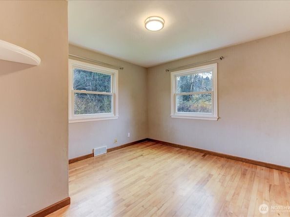 15214 149th Avenue SE, Renton WA 98058