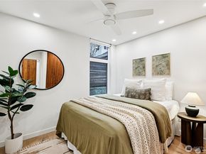 8605 5th Avenue NE B, Seattle WA 98115