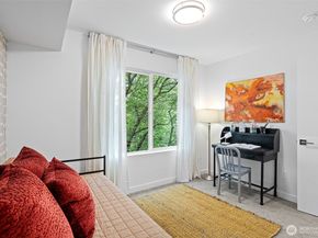 2525 29th Avenue S E, Seattle WA 98144