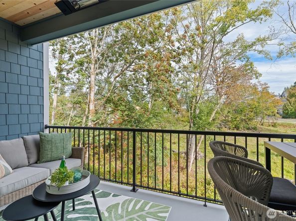 14424 Madison Way E2, Lynnwood WA 98087