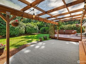 7245 NE 170th Street, Kenmore WA 98028