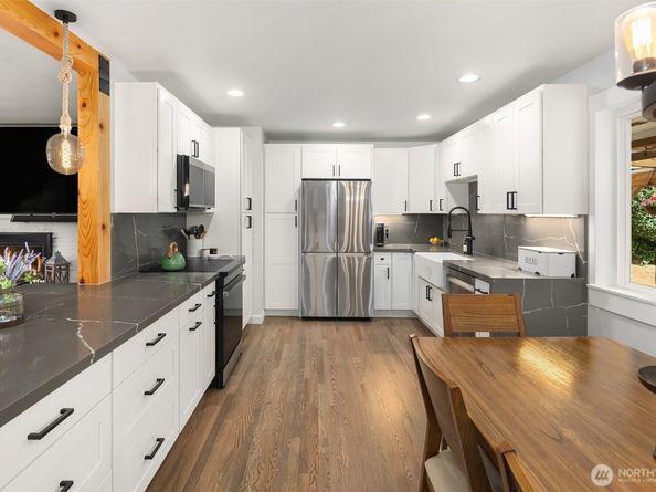 7245 NE 170th Street, Kenmore WA 98028