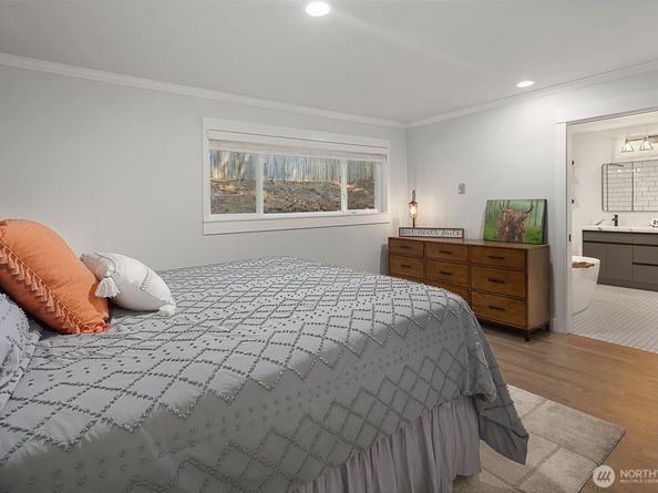 7245 NE 170th Street, Kenmore WA 98028