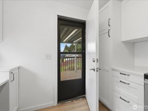 818 SW 120th Street, Seattle WA 98146