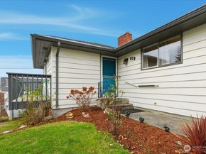 818 SW 120th Street, Seattle WA 98146
