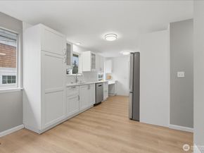 818 SW 120th Street, Seattle WA 98146