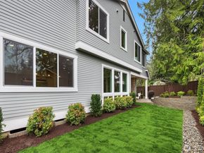 7271 152nd Avenue NE, Redmond WA 98052