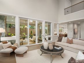 7271 152nd Avenue NE, Redmond WA 98052