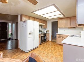 4528 180th Place SW, Lynnwood WA 98037