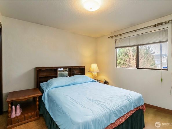 4528 180th Place SW, Lynnwood WA 98037