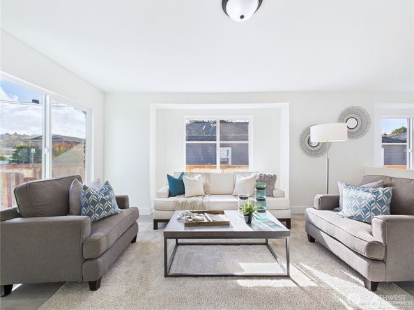 305 Meadow Avenue N, Renton WA 98057