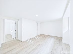 305 Meadow Avenue N, Renton WA 98057