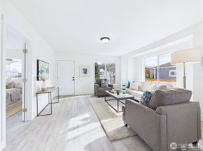 305 Meadow Avenue N, Renton WA 98057