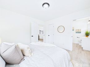 305 Meadow Avenue N, Renton WA 98057