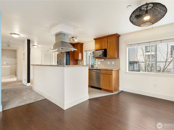 3204 81st Place SE B202, Mercer Island WA 98040