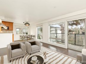 3204 81st Place SE B202, Mercer Island WA 98040