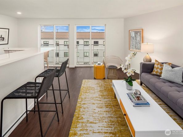 3318 30th Avenue SW A502, Seattle WA 98126