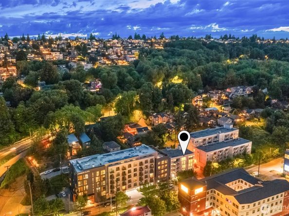 3318 30th Avenue SW A502, Seattle WA 98126