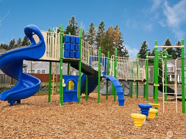 166 Glennwood Place SE, Renton WA 98056