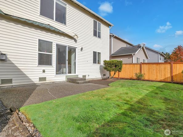 166 Glennwood Place SE, Renton WA 98056