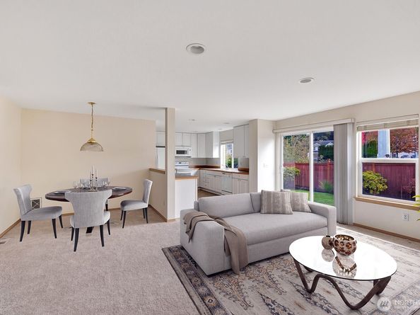 166 Glennwood Place SE, Renton WA 98056