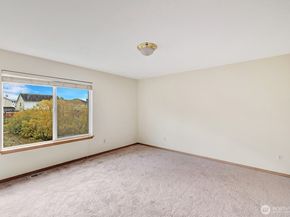 166 Glennwood Place SE, Renton WA 98056