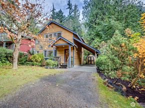 20899 Division Street NE, Indianola WA 98342