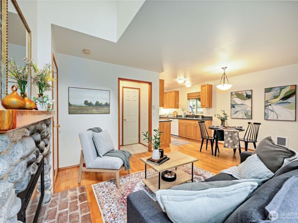 20899 Division Street NE, Indianola WA 98342