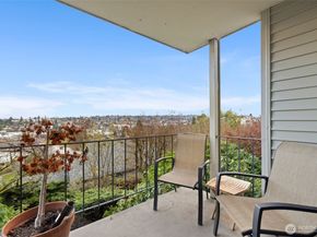 3410 25th Avenue W 202, Seattle WA 98199