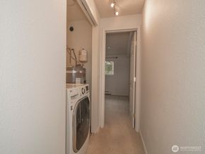 14527 NE 40th Street G204, Bellevue WA 98007