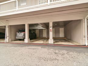 14527 NE 40th Street G204, Bellevue WA 98007